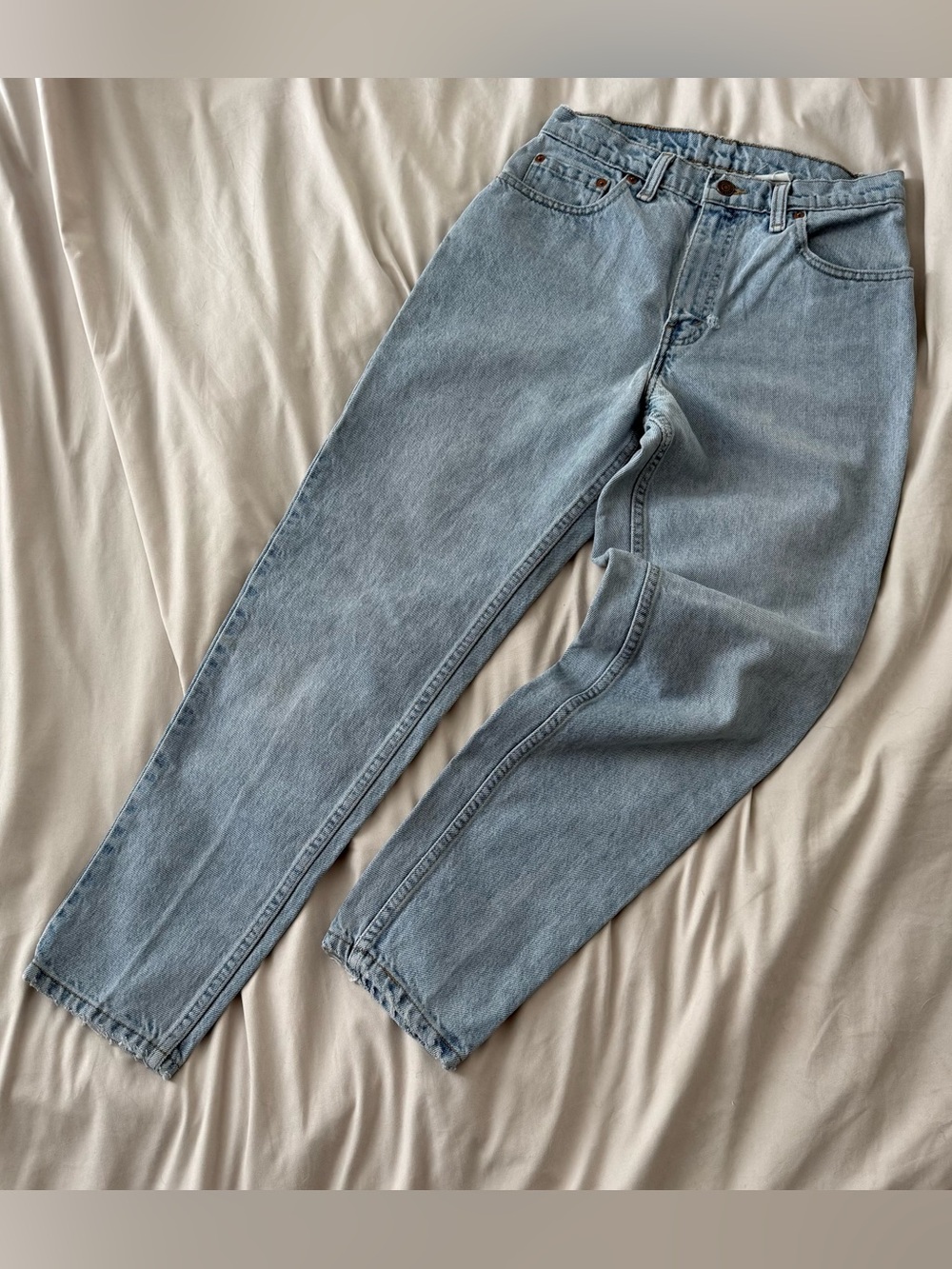 Vintage Levis Light Wash Jeans Womens High Waisted Tapered Straight Leg Faded